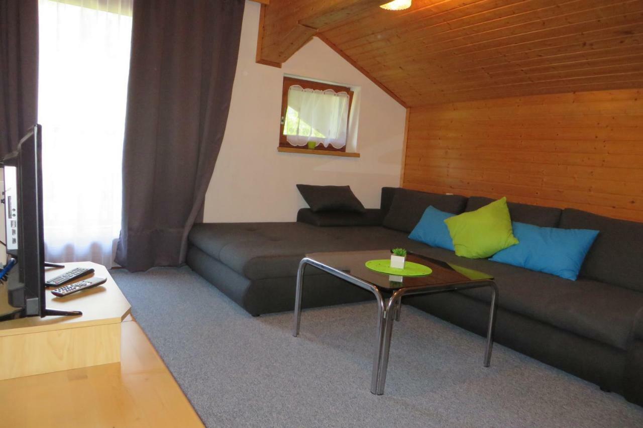 Haus Manuela Am Pressegger See Egg bei Hermagor Exterior foto